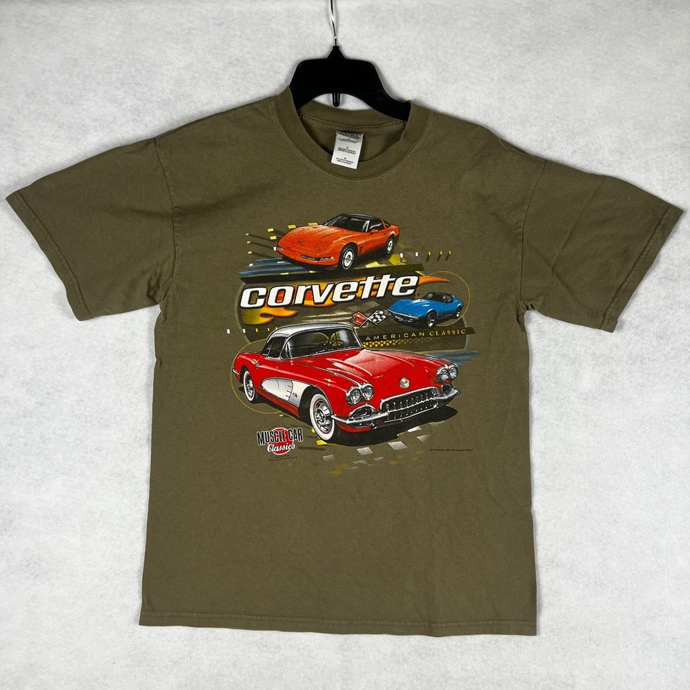 Gildan Ultra Cotton Corvette Muscle Car Classics T-Shirt Mens Medium Green